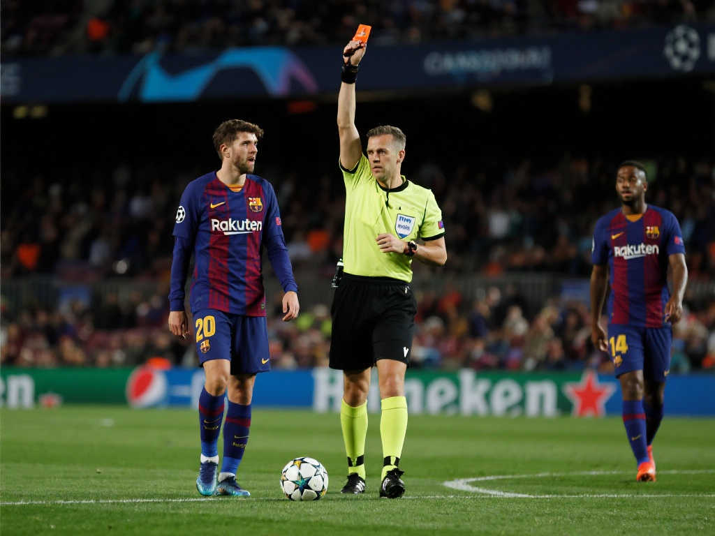 加维:巴萨被阻决赛路,因本赛季表现过于出色 加维:巴萨被阻决赛路,因本赛季表现过于出色